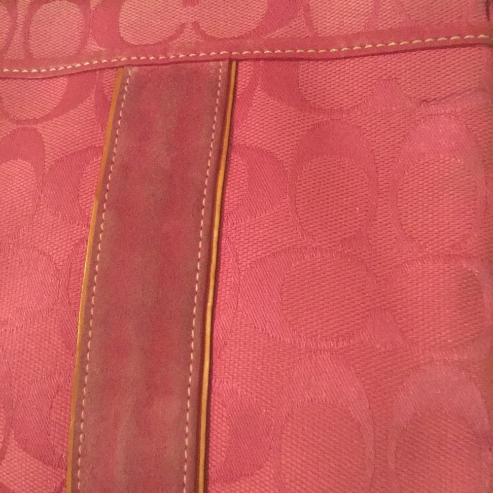 Used Coach Purse - Picture 2 of 3